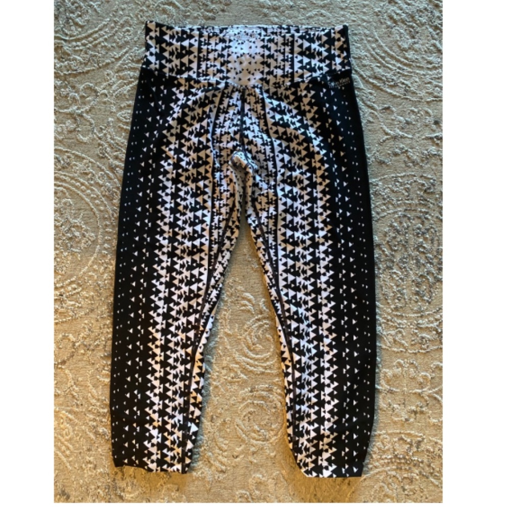 Calvin Klein pants size S (runs small like XS)